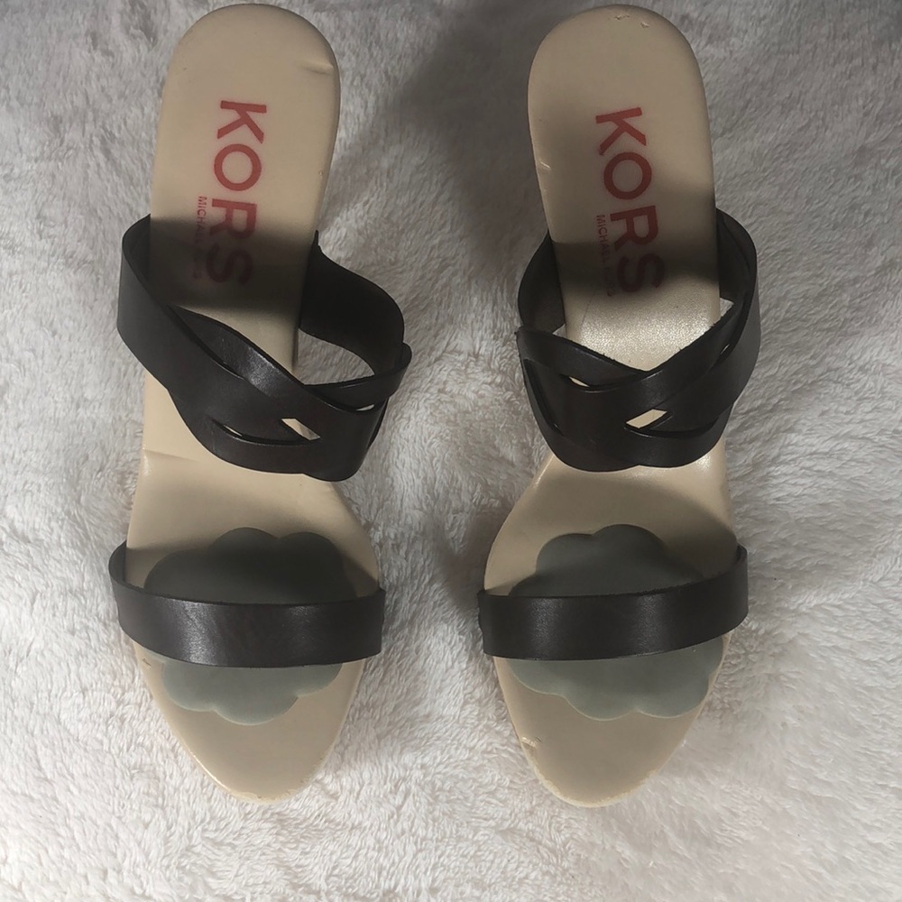 MICHAEL KORS, Sandal ,Size 9 , Brown & Cream Color - Picture 5 of 6